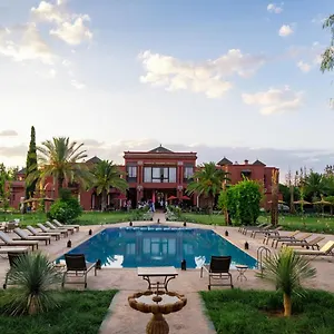 Nomadz Palace Hotel Touggana
